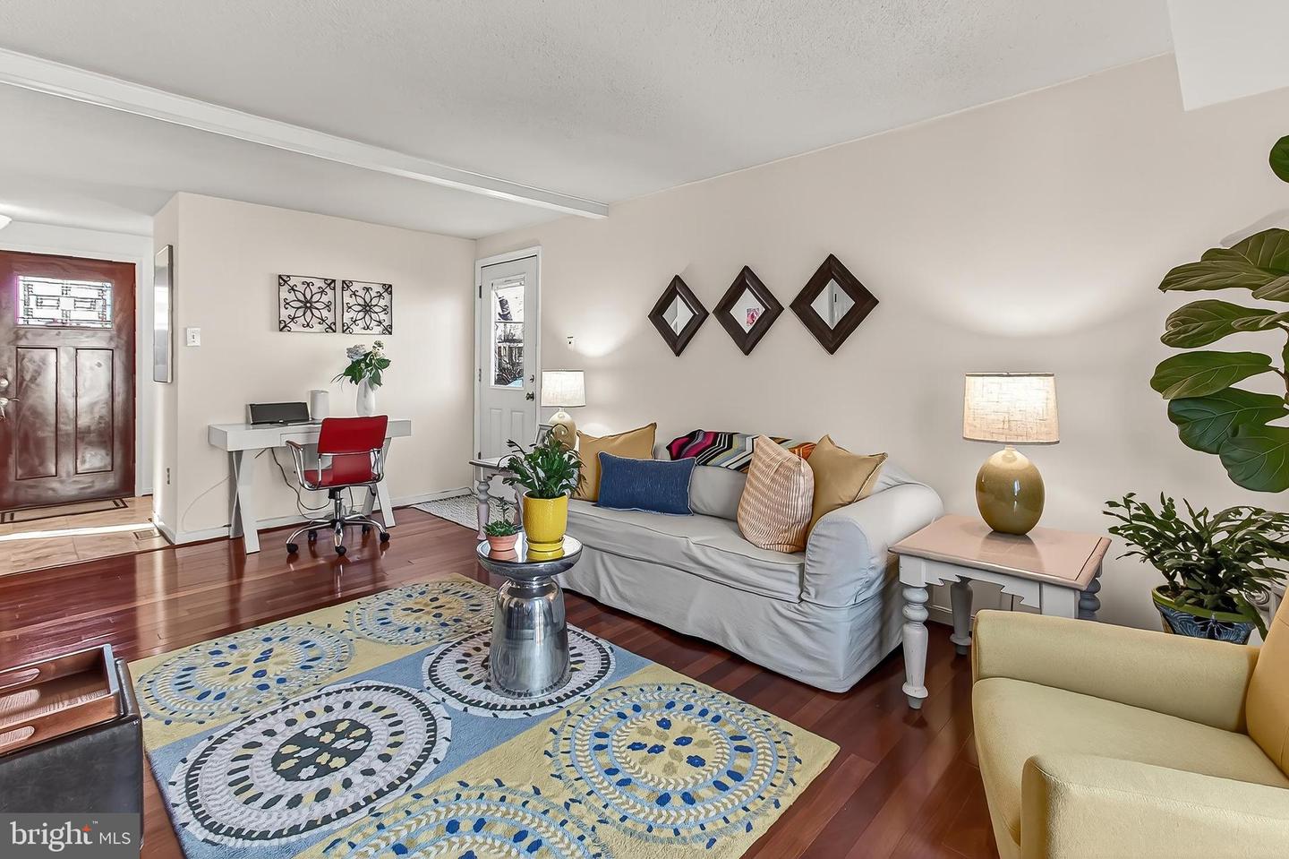 535 S LANCASTER ST, ARLINGTON, Virginia 22204, 4 Bedrooms Bedrooms, 9 Rooms Rooms,2 BathroomsBathrooms,Residential,For sale,535 S LANCASTER ST,VAAR2066984 MLS # VAAR2066984