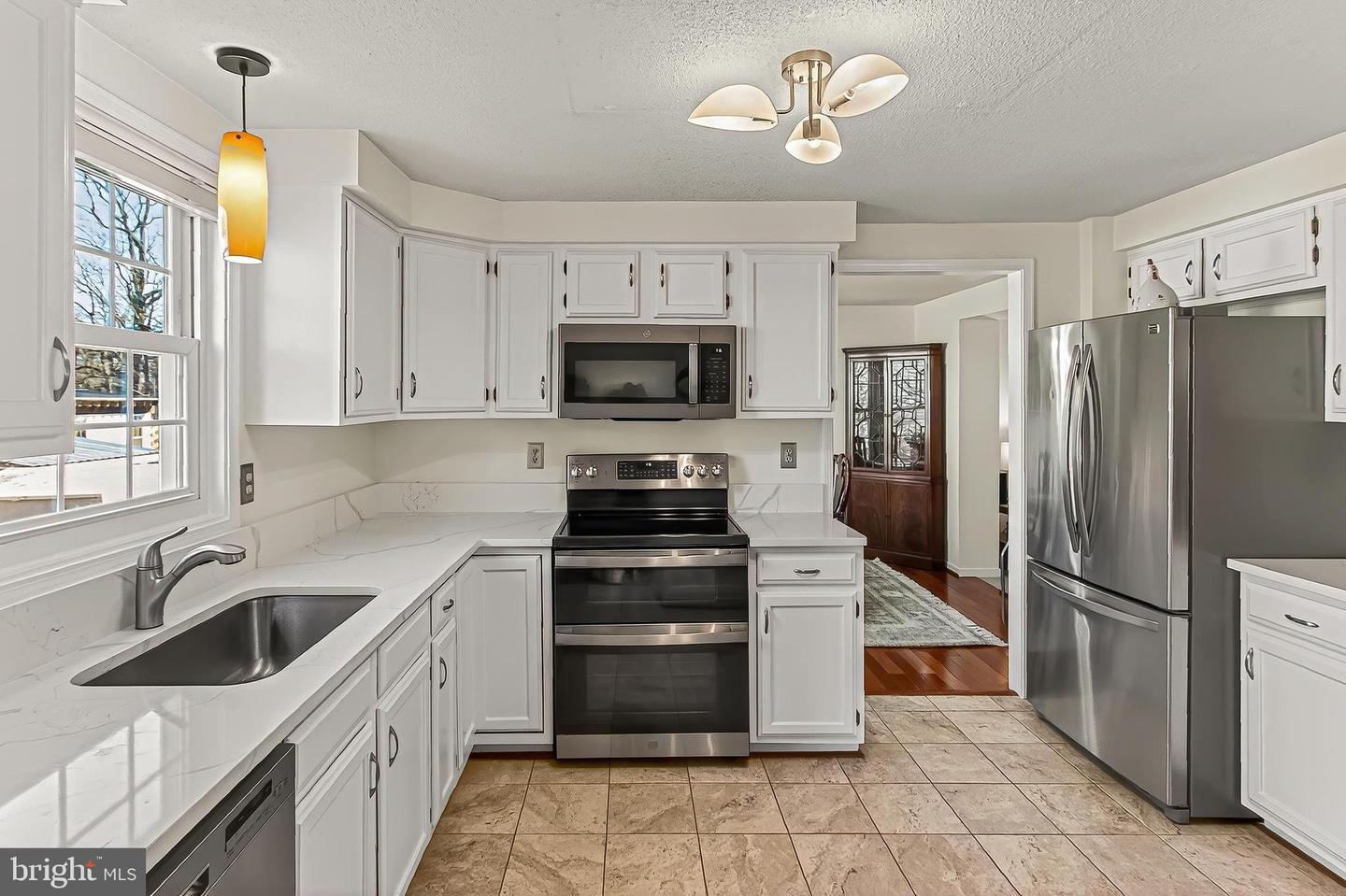 535 S LANCASTER ST, ARLINGTON, Virginia 22204, 4 Bedrooms Bedrooms, 9 Rooms Rooms,2 BathroomsBathrooms,Residential,For sale,535 S LANCASTER ST,VAAR2066984 MLS # VAAR2066984