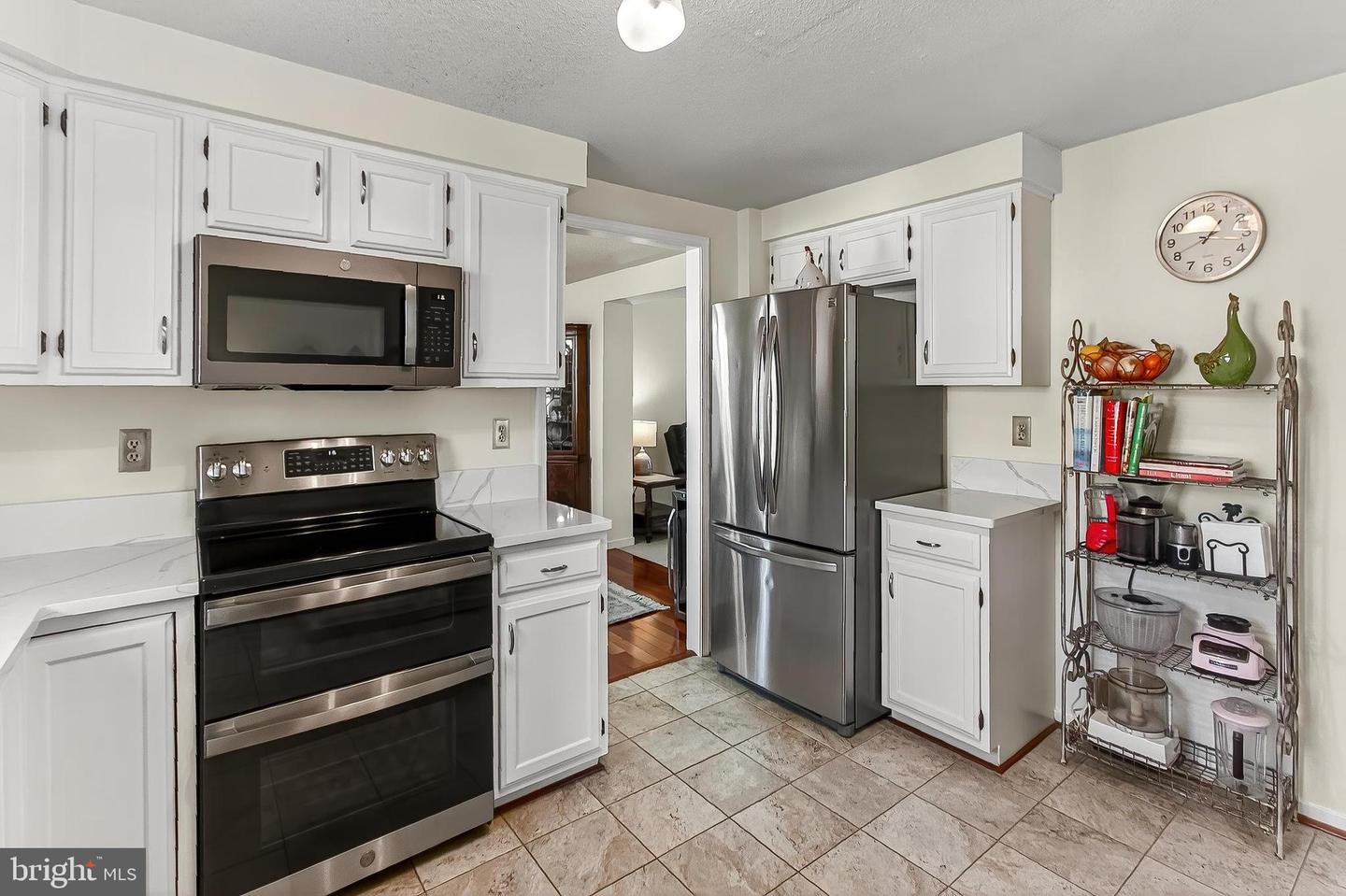 535 S LANCASTER ST, ARLINGTON, Virginia 22204, 4 Bedrooms Bedrooms, 9 Rooms Rooms,2 BathroomsBathrooms,Residential,For sale,535 S LANCASTER ST,VAAR2066984 MLS # VAAR2066984