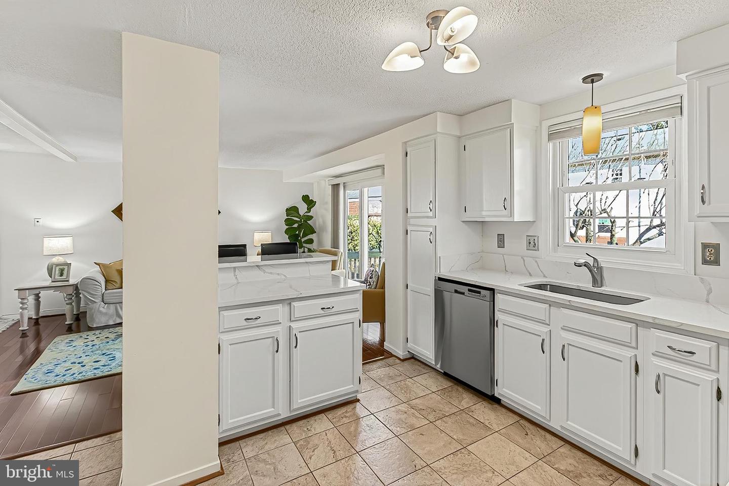 535 S LANCASTER ST, ARLINGTON, Virginia 22204, 4 Bedrooms Bedrooms, 9 Rooms Rooms,2 BathroomsBathrooms,Residential,For sale,535 S LANCASTER ST,VAAR2066984 MLS # VAAR2066984