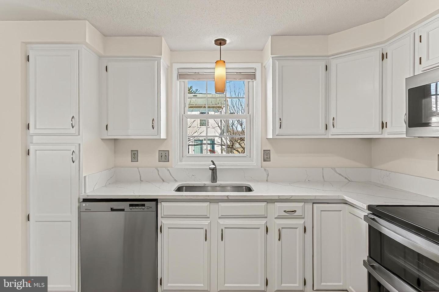 535 S LANCASTER ST, ARLINGTON, Virginia 22204, 4 Bedrooms Bedrooms, 9 Rooms Rooms,2 BathroomsBathrooms,Residential,For sale,535 S LANCASTER ST,VAAR2066984 MLS # VAAR2066984