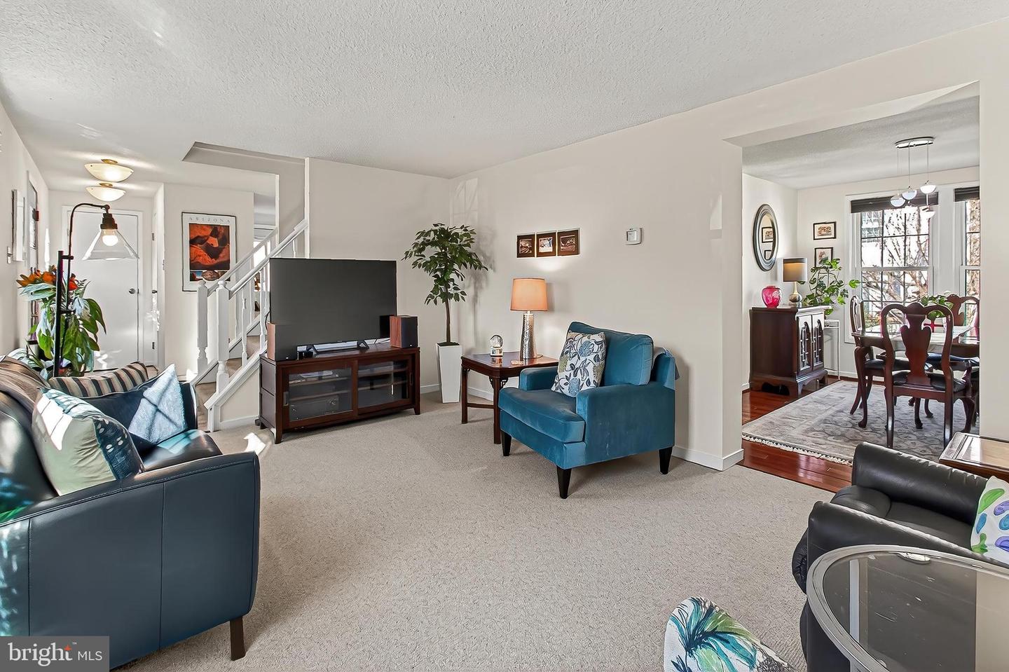 535 S LANCASTER ST, ARLINGTON, Virginia 22204, 4 Bedrooms Bedrooms, 9 Rooms Rooms,2 BathroomsBathrooms,Residential,For sale,535 S LANCASTER ST,VAAR2066984 MLS # VAAR2066984