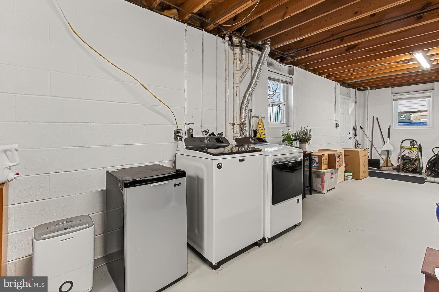 535 S LANCASTER ST, ARLINGTON, Virginia 22204, 4 Bedrooms Bedrooms, 9 Rooms Rooms,2 BathroomsBathrooms,Residential,For sale,535 S LANCASTER ST,VAAR2066984 MLS # VAAR2066984