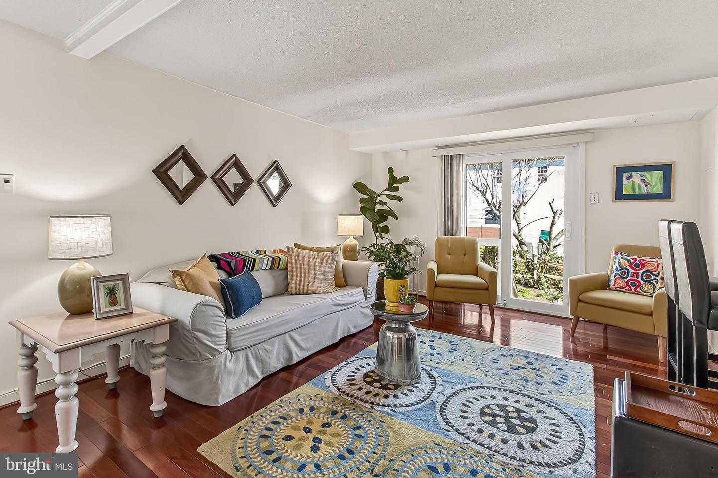 535 S LANCASTER ST, ARLINGTON, Virginia 22204, 4 Bedrooms Bedrooms, 9 Rooms Rooms,2 BathroomsBathrooms,Residential,For sale,535 S LANCASTER ST,VAAR2066984 MLS # VAAR2066984