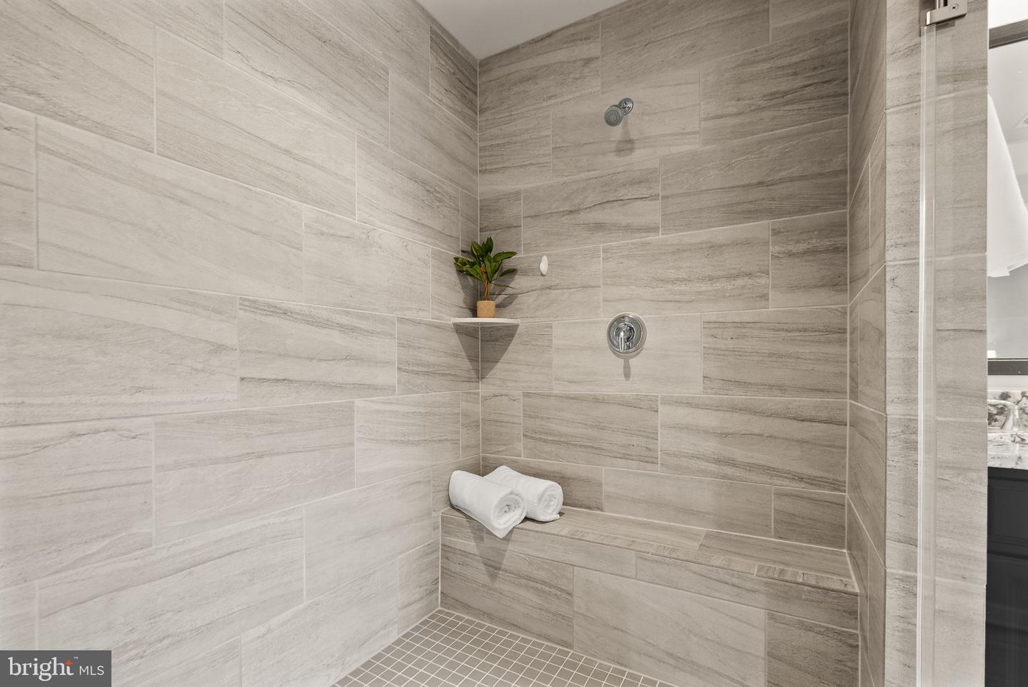 43192 HALKETT SQ, ASHBURN, Virginia 20148, 4 Bedrooms Bedrooms, ,3 BathroomsBathrooms,Residential,For sale,43192 HALKETT SQ,VALO2113112 MLS # VALO2113112