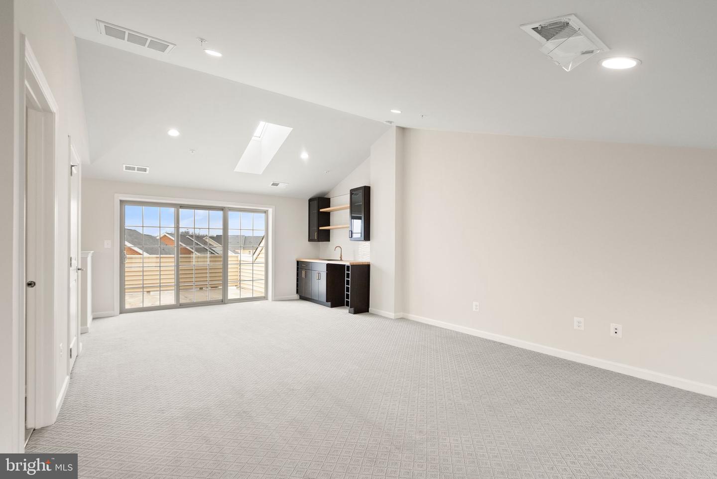 43192 HALKETT SQ, ASHBURN, Virginia 20148, 4 Bedrooms Bedrooms, ,3 BathroomsBathrooms,Residential,For sale,43192 HALKETT SQ,VALO2113112 MLS # VALO2113112