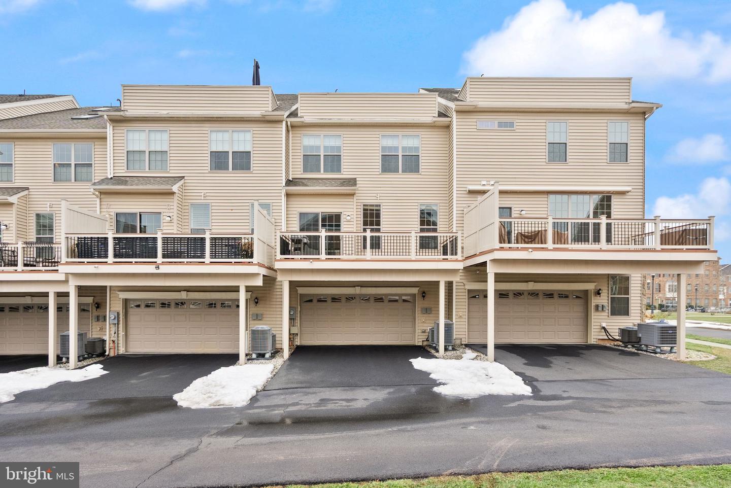 43192 HALKETT SQ, ASHBURN, Virginia 20148, 4 Bedrooms Bedrooms, ,3 BathroomsBathrooms,Residential,For sale,43192 HALKETT SQ,VALO2113112 MLS # VALO2113112