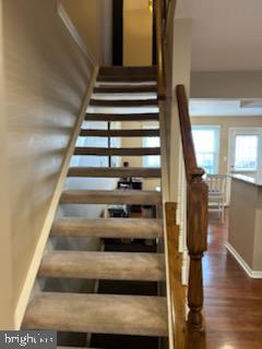 5008 9TH ST S, ARLINGTON, Virginia 22204, 2 Bedrooms Bedrooms, ,2 BathroomsBathrooms,Residential,For sale,5008 9TH ST S,VAAR2067428 MLS # VAAR2067428