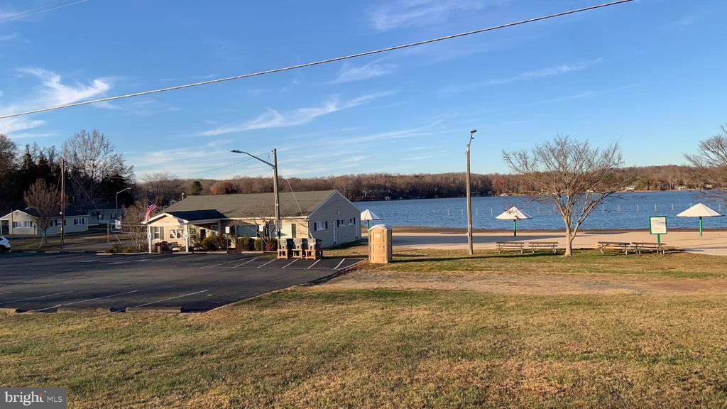 1659 S LAKESHORE DR, LOUISA, Virginia 23093, 3 Bedrooms Bedrooms, ,2 BathroomsBathrooms,Residential,1659 S LAKESHORE DR,VALA2009328 MLS # VALA2009328