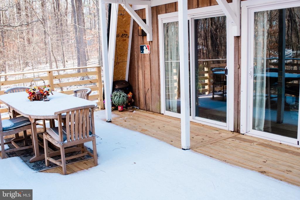 1659 S LAKESHORE DR, LOUISA, Virginia 23093, 3 Bedrooms Bedrooms, ,2 BathroomsBathrooms,Residential,1659 S LAKESHORE DR,VALA2009328 MLS # VALA2009328