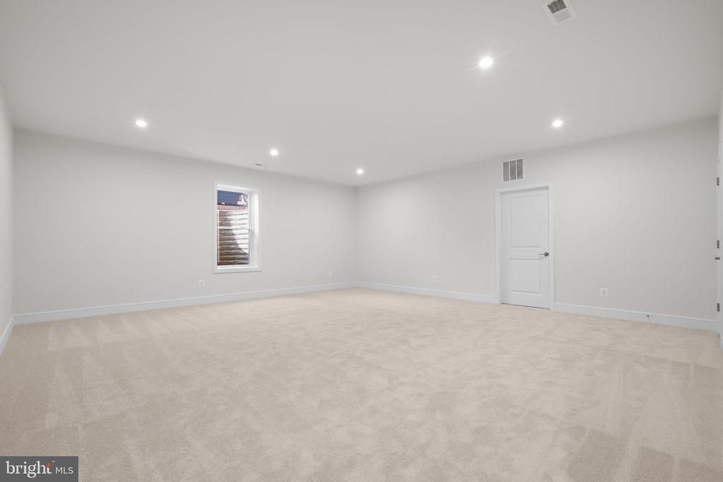 1010 CAPTAIN RICHARDS CT, MARSHALL, Virginia, 3 Bedrooms Bedrooms, ,2 BathroomsBathrooms,Residential,1010 CAPTAIN RICHARDS CT,VAFQ2020690 MLS # VAFQ2020690