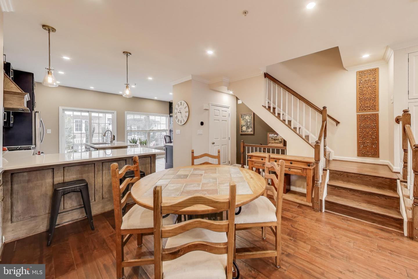 814 CAPITOL SQUARE PL SW, WASHINGTON, District Of Columbia 20024, 4 Bedrooms Bedrooms, ,3 BathroomsBathrooms,Residential,For sale,814 CAPITOL SQUARE PL SW,DCDC2241402 MLS # DCDC2241402