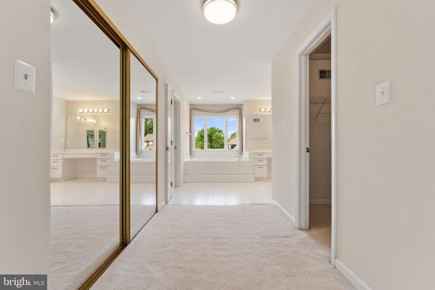 13103 ANVIL PL, HERNDON, Virginia 20171, 4 Bedrooms Bedrooms, 15 Rooms Rooms,3 BathroomsBathrooms,Residential,For sale,13103 ANVIL PL,VAFX2285914 MLS # VAFX2285914