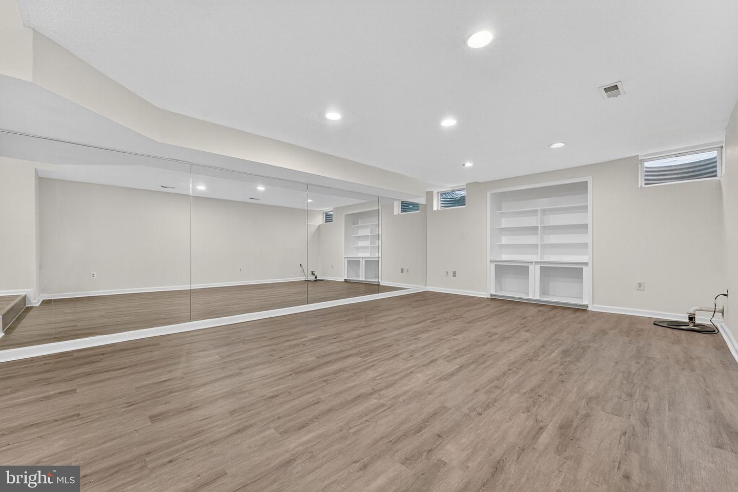 13103 ANVIL PL, HERNDON, Virginia 20171, 4 Bedrooms Bedrooms, 15 Rooms Rooms,3 BathroomsBathrooms,Residential,For sale,13103 ANVIL PL,VAFX2285914 MLS # VAFX2285914