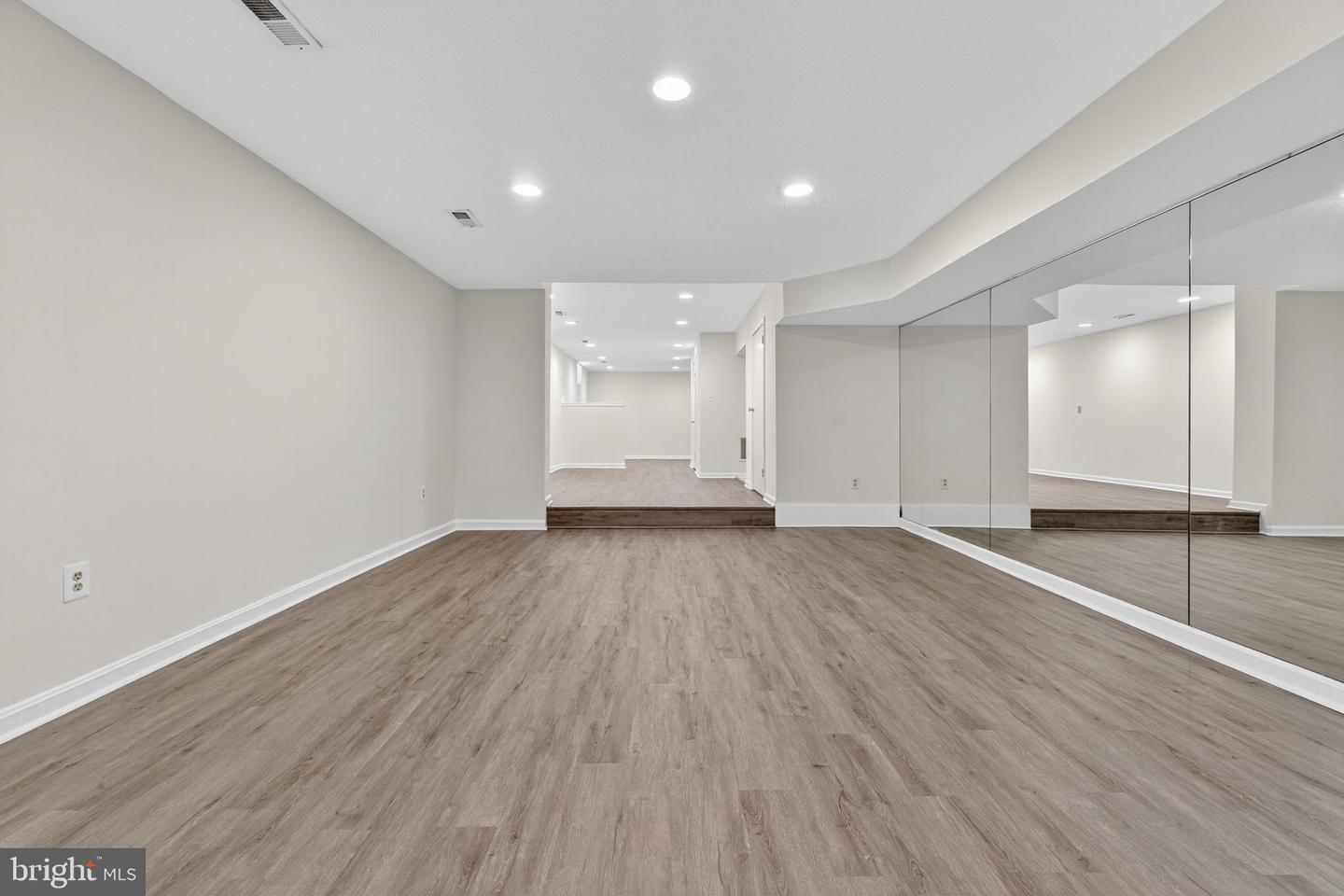 13103 ANVIL PL, HERNDON, Virginia 20171, 4 Bedrooms Bedrooms, 15 Rooms Rooms,3 BathroomsBathrooms,Residential,For sale,13103 ANVIL PL,VAFX2285914 MLS # VAFX2285914