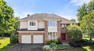 13103 ANVIL PL, HERNDON, Virginia 20171, 4 Bedrooms Bedrooms, 15 Rooms Rooms,3 BathroomsBathrooms,Residential,For sale,13103 ANVIL PL,VAFX2285914 MLS # VAFX2285914