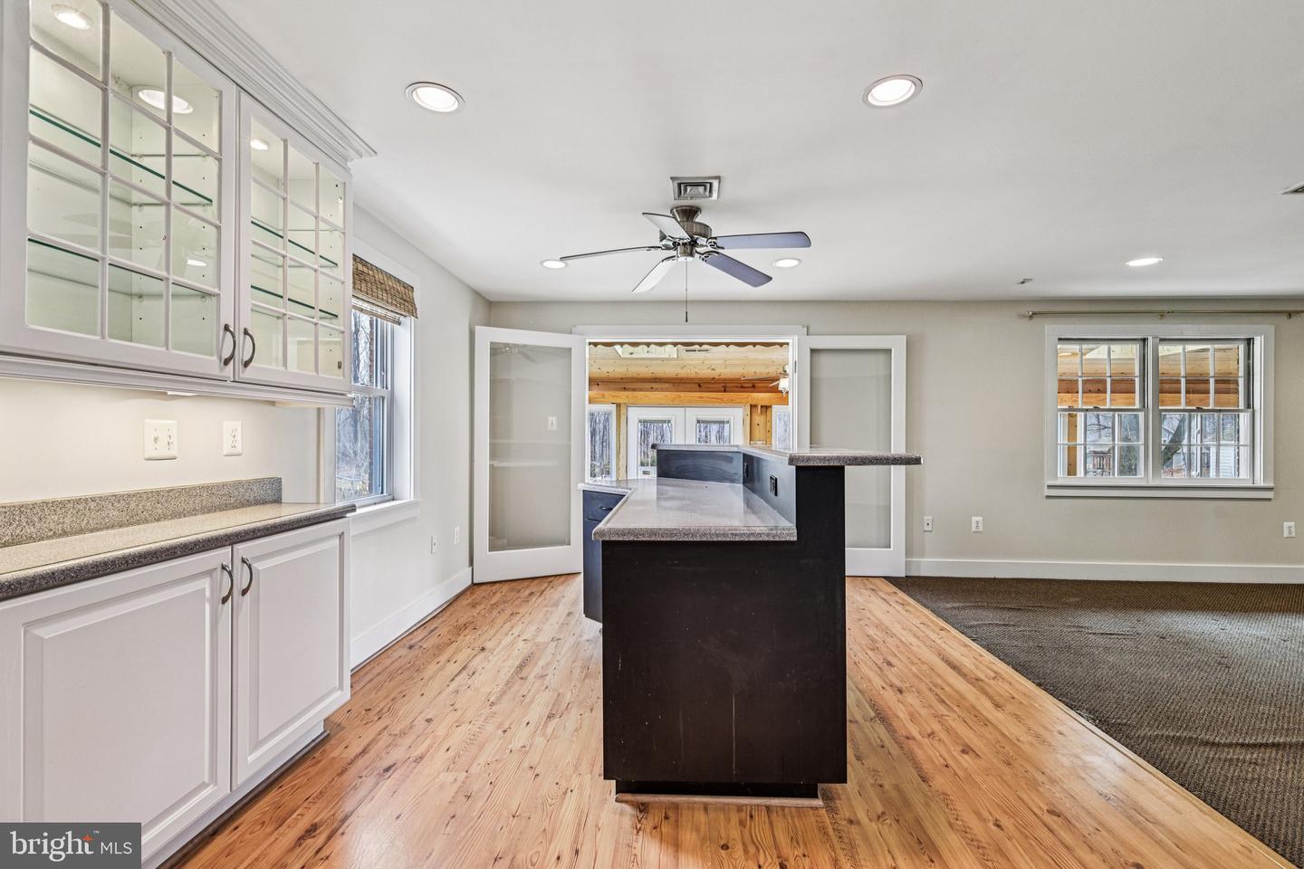 11719 DUMFRIES RD, MANASSAS, Virginia 20112, 3 Bedrooms Bedrooms, ,2 BathroomsBathrooms,Residential,For sale,11719 DUMFRIES RD,VAPW2110616 MLS # VAPW2110616