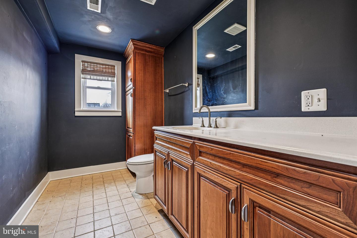 11719 DUMFRIES RD, MANASSAS, Virginia 20112, 3 Bedrooms Bedrooms, ,2 BathroomsBathrooms,Residential,For sale,11719 DUMFRIES RD,VAPW2110616 MLS # VAPW2110616