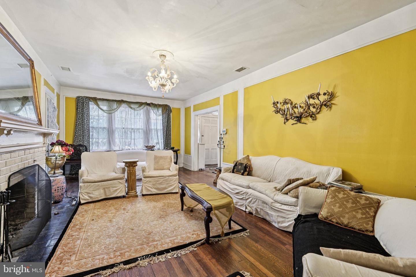 5115 38TH ST NW, WASHINGTON, District Of Columbia 20016, 4 Bedrooms Bedrooms, 18 Rooms Rooms,3 BathroomsBathrooms,Residential,For sale,5115 38TH ST NW,DCDC2241764 MLS # DCDC2241764