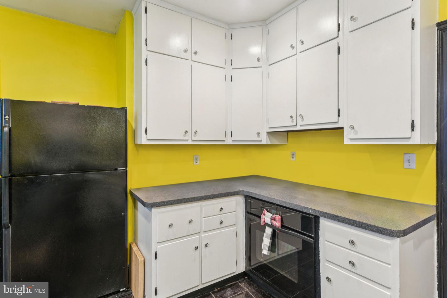 5115 38TH ST NW, WASHINGTON, District Of Columbia 20016, 4 Bedrooms Bedrooms, 18 Rooms Rooms,3 BathroomsBathrooms,Residential,For sale,5115 38TH ST NW,DCDC2241764 MLS # DCDC2241764