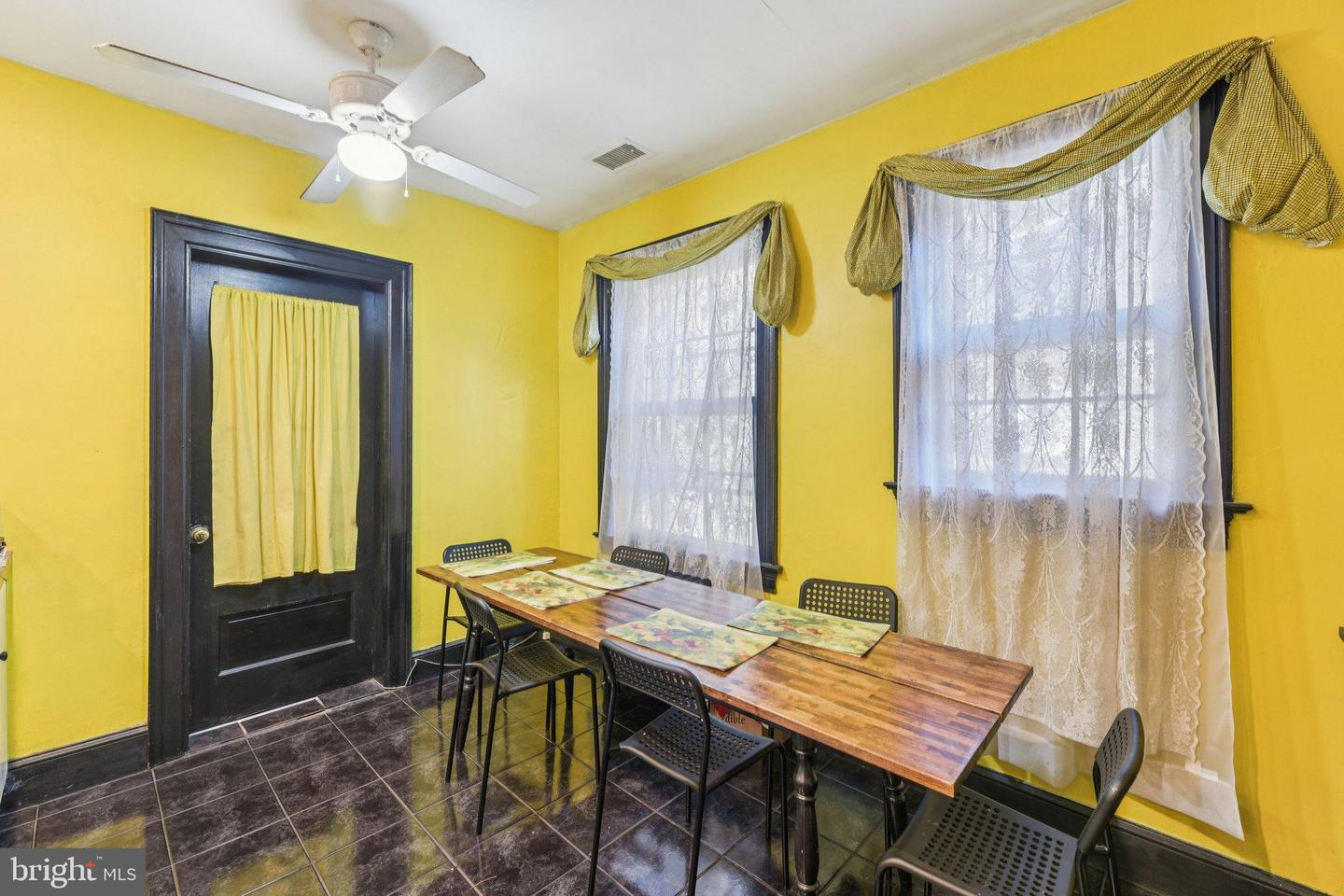 5115 38TH ST NW, WASHINGTON, District Of Columbia 20016, 4 Bedrooms Bedrooms, 18 Rooms Rooms,3 BathroomsBathrooms,Residential,For sale,5115 38TH ST NW,DCDC2241764 MLS # DCDC2241764