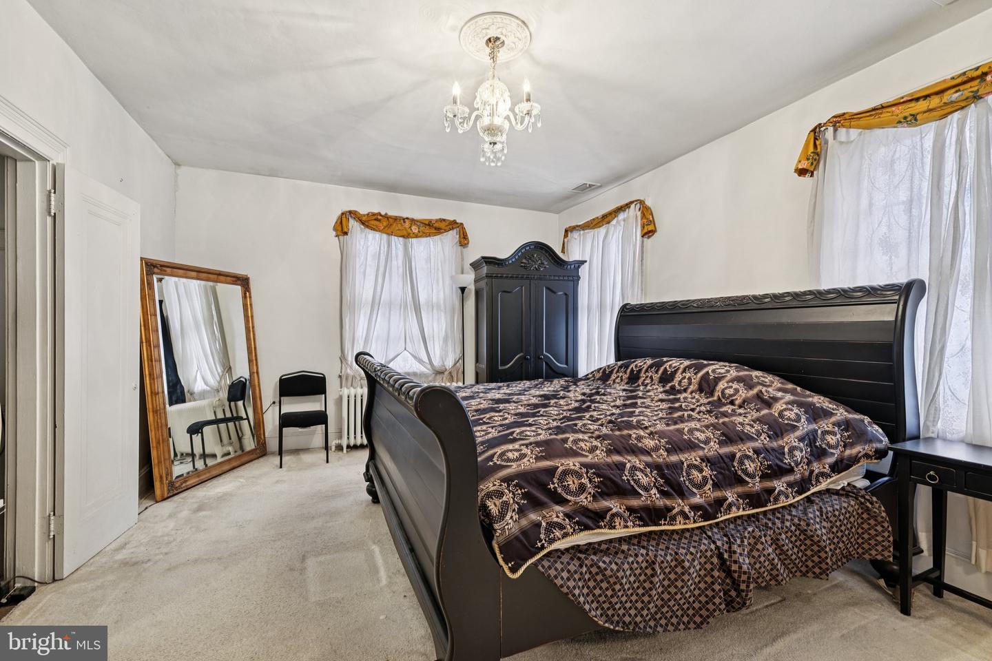 5115 38TH ST NW, WASHINGTON, District Of Columbia 20016, 4 Bedrooms Bedrooms, 18 Rooms Rooms,3 BathroomsBathrooms,Residential,For sale,5115 38TH ST NW,DCDC2241764 MLS # DCDC2241764