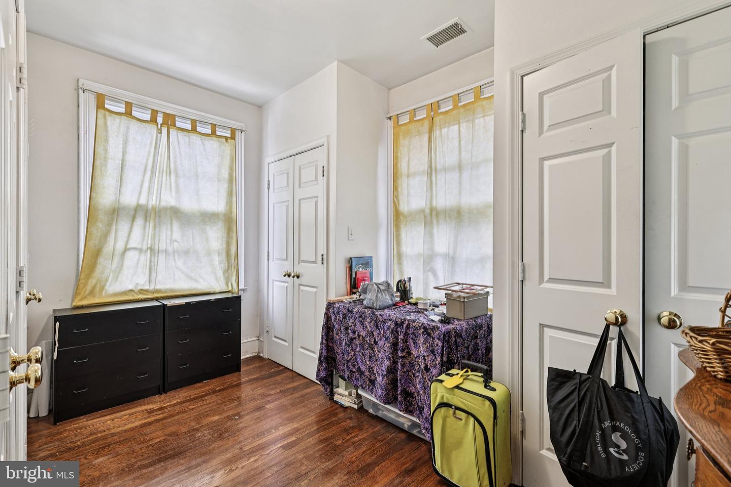 5115 38TH ST NW, WASHINGTON, District Of Columbia 20016, 4 Bedrooms Bedrooms, 18 Rooms Rooms,3 BathroomsBathrooms,Residential,For sale,5115 38TH ST NW,DCDC2241764 MLS # DCDC2241764