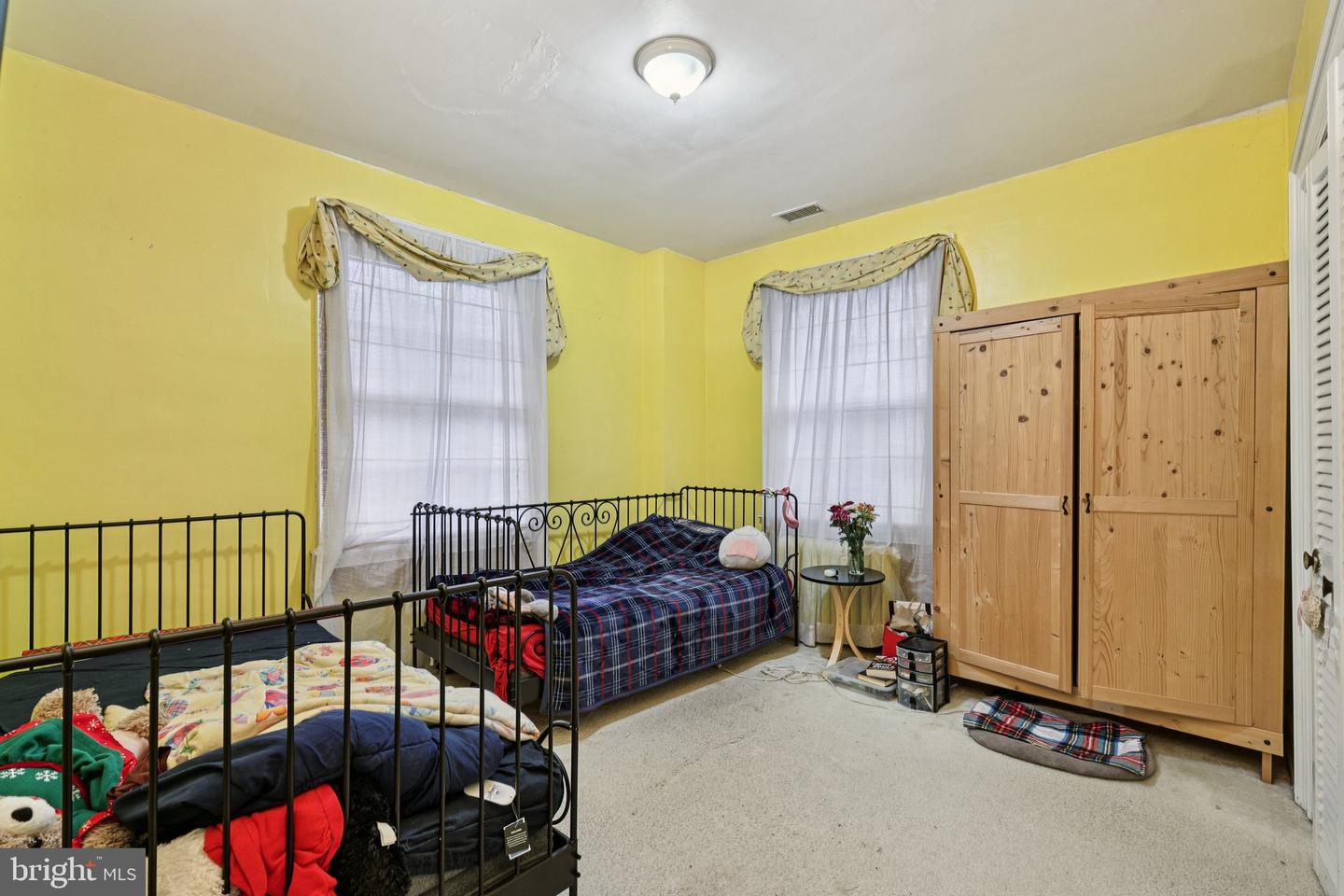 5115 38TH ST NW, WASHINGTON, District Of Columbia 20016, 4 Bedrooms Bedrooms, 18 Rooms Rooms,3 BathroomsBathrooms,Residential,For sale,5115 38TH ST NW,DCDC2241764 MLS # DCDC2241764