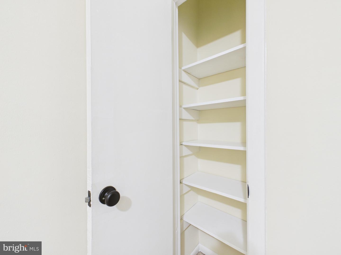 14672 ENDSLEY TURN, WOODBRIDGE, Virginia 22193, 3 Bedrooms Bedrooms, ,1 BathroomBathrooms,Residential,For sale,14672 ENDSLEY TURN,VAPW2110844 MLS # VAPW2110844 14672 ENDSLEY TURN, WOODBRIDGE, Virginia 22193, 3 Bedrooms Bedrooms, ,1 BathroomBathrooms,Residential,For sale,14672 ENDSLEY TURN,VAPW2110844 MLS # VAPW2110844