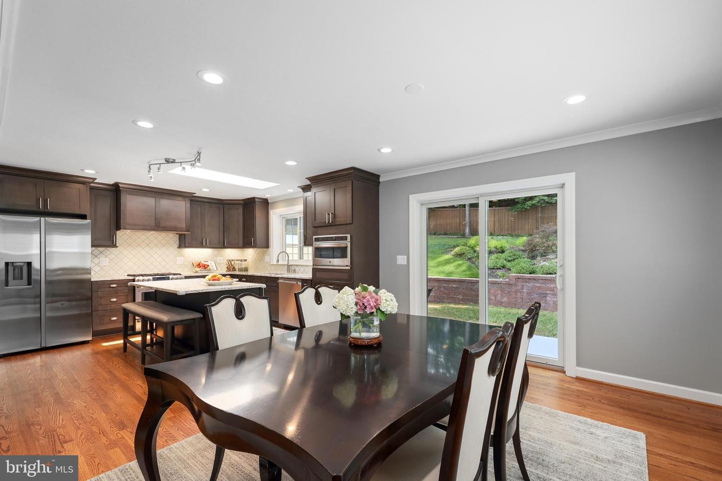 9322 GLENBROOK RD, FAIRFAX, Virginia 22031, 4 Bedrooms Bedrooms, ,3 BathroomsBathrooms,Residential,For sale,9322 GLENBROOK RD,VAFX2287146 MLS # VAFX2287146