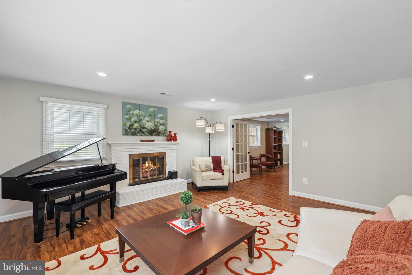 9322 GLENBROOK RD, FAIRFAX, Virginia 22031, 4 Bedrooms Bedrooms, ,3 BathroomsBathrooms,Residential,For sale,9322 GLENBROOK RD,VAFX2287146 MLS # VAFX2287146