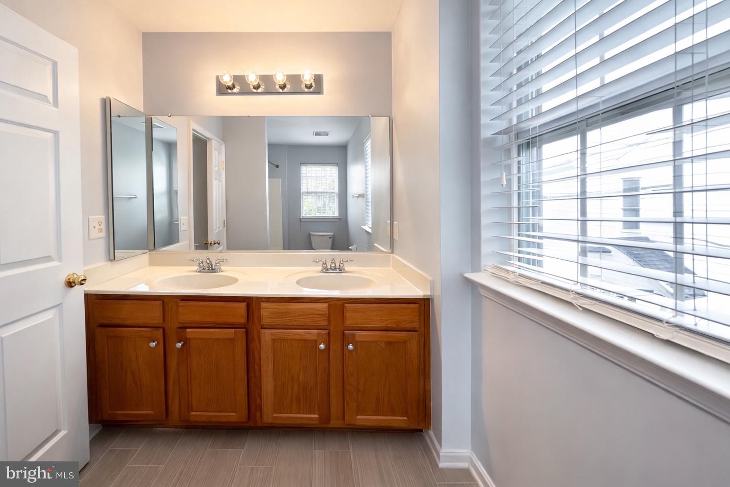 3836 DOMINION TOWNES, RICHMOND, Virginia 23223, 3 Bedrooms Bedrooms, 10 Rooms Rooms,2 BathroomsBathrooms,Residential,For sale,3836 DOMINION TOWNES,VAHN2001150 MLS # VAHN2001150 3836 DOMINION TOWNES, RICHMOND, Virginia 23223, 3 Bedrooms Bedrooms, 10 Rooms Rooms,2 BathroomsBathrooms,Residential,For sale,3836 DOMINION TOWNES,VAHN2001150 MLS # VAHN2001150