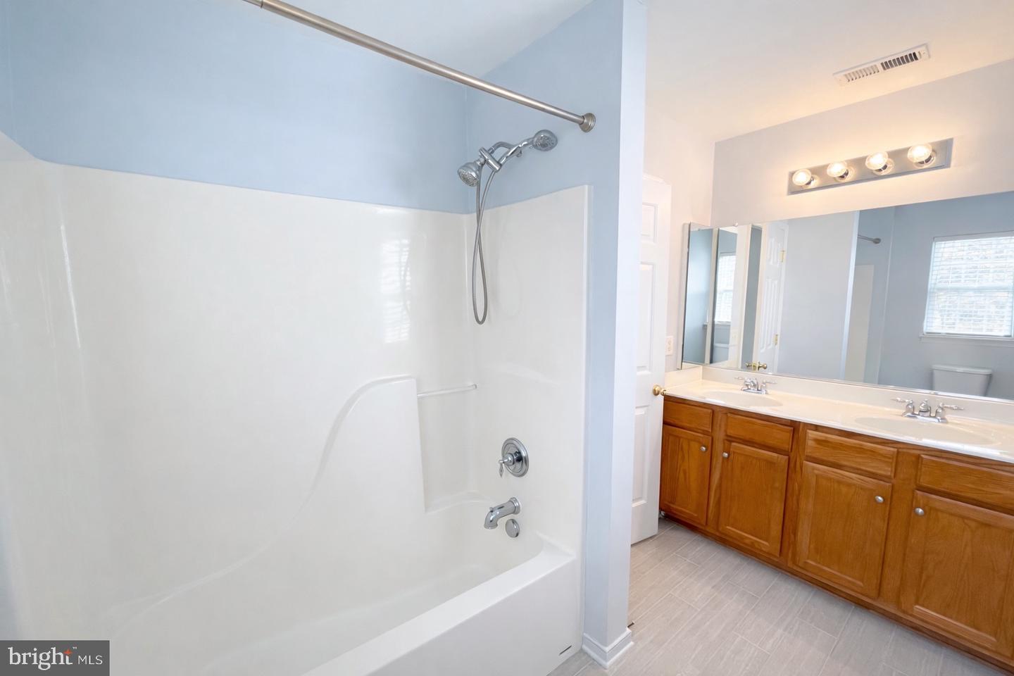 3836 DOMINION TOWNES, RICHMOND, Virginia 23223, 3 Bedrooms Bedrooms, 10 Rooms Rooms,2 BathroomsBathrooms,Residential,For sale,3836 DOMINION TOWNES,VAHN2001150 MLS # VAHN2001150 3836 DOMINION TOWNES, RICHMOND, Virginia 23223, 3 Bedrooms Bedrooms, 10 Rooms Rooms,2 BathroomsBathrooms,Residential,For sale,3836 DOMINION TOWNES,VAHN2001150 MLS # VAHN2001150