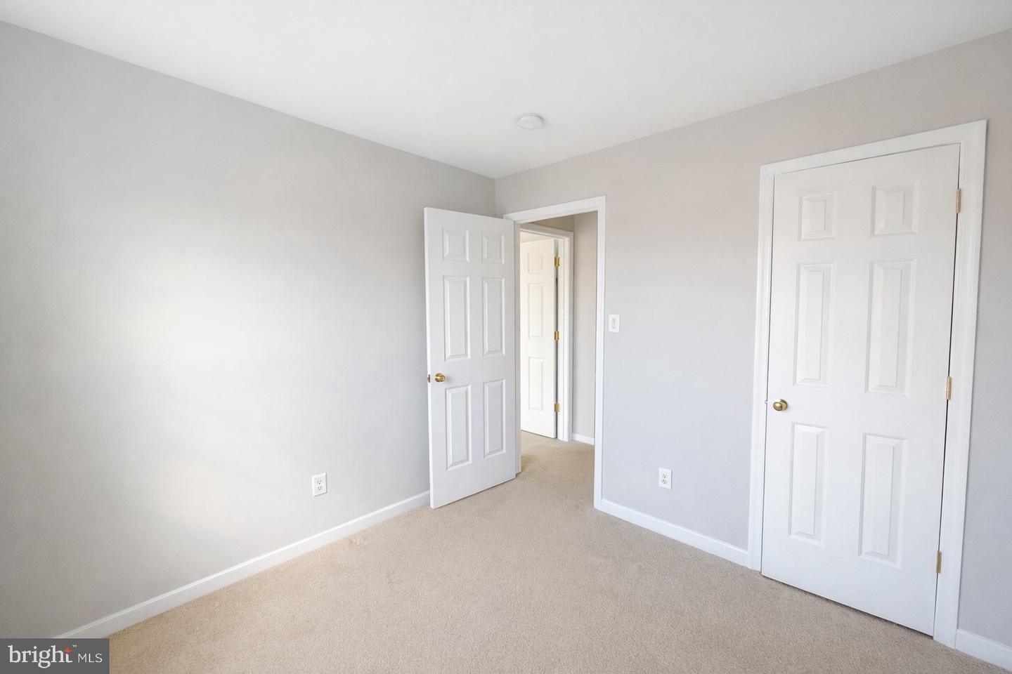 3836 DOMINION TOWNES, RICHMOND, Virginia 23223, 3 Bedrooms Bedrooms, 10 Rooms Rooms,2 BathroomsBathrooms,Residential,For sale,3836 DOMINION TOWNES,VAHN2001150 MLS # VAHN2001150 3836 DOMINION TOWNES, RICHMOND, Virginia 23223, 3 Bedrooms Bedrooms, 10 Rooms Rooms,2 BathroomsBathrooms,Residential,For sale,3836 DOMINION TOWNES,VAHN2001150 MLS # VAHN2001150