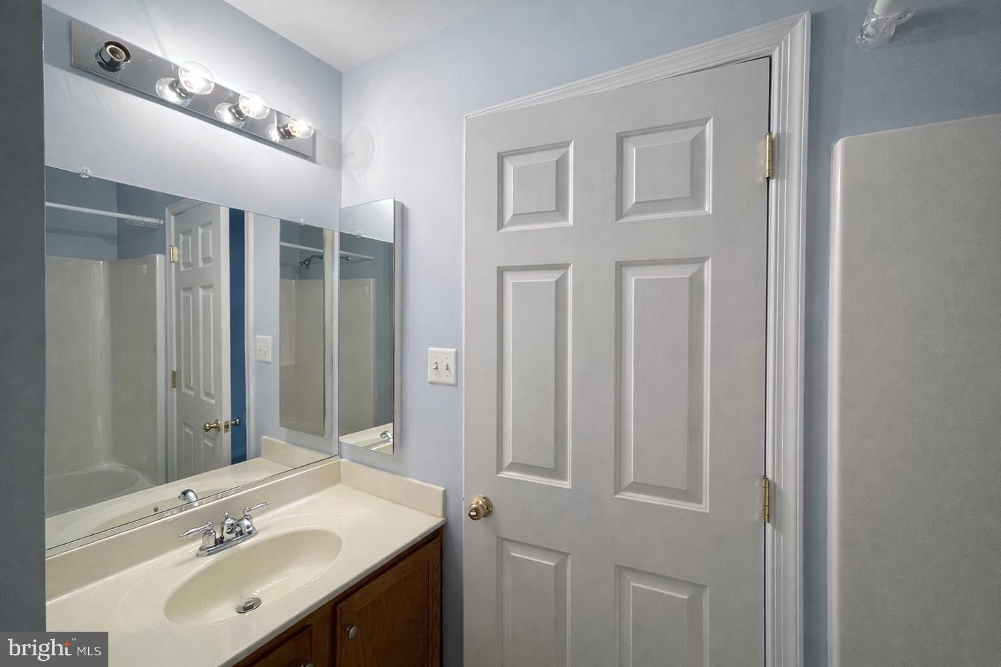 3836 DOMINION TOWNES, RICHMOND, Virginia 23223, 3 Bedrooms Bedrooms, 10 Rooms Rooms,2 BathroomsBathrooms,Residential,For sale,3836 DOMINION TOWNES,VAHN2001150 MLS # VAHN2001150 3836 DOMINION TOWNES, RICHMOND, Virginia 23223, 3 Bedrooms Bedrooms, 10 Rooms Rooms,2 BathroomsBathrooms,Residential,For sale,3836 DOMINION TOWNES,VAHN2001150 MLS # VAHN2001150