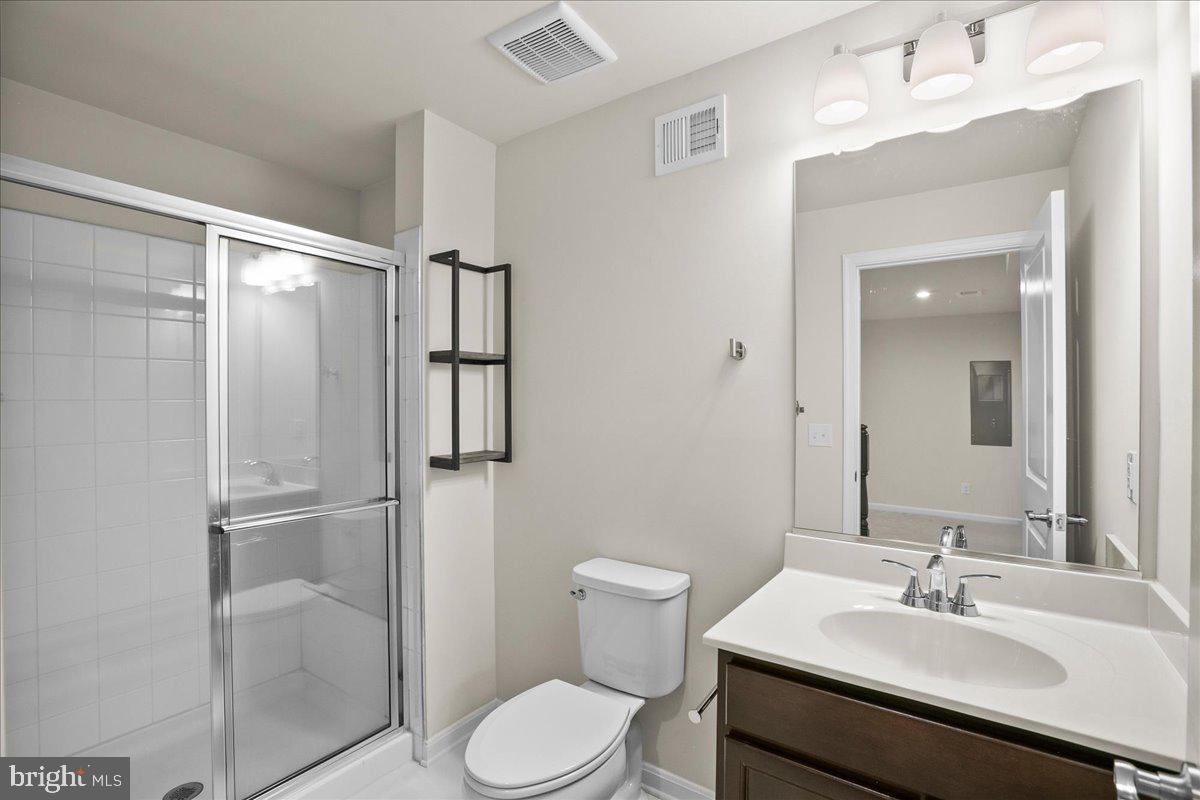 108 DRIBBLER WAY, STAFFORD, Virginia 22554, 5 Bedrooms Bedrooms, ,4 BathroomsBathrooms,Residential,For sale,108 DRIBBLER WAY,VAST2045462 MLS # VAST2045462