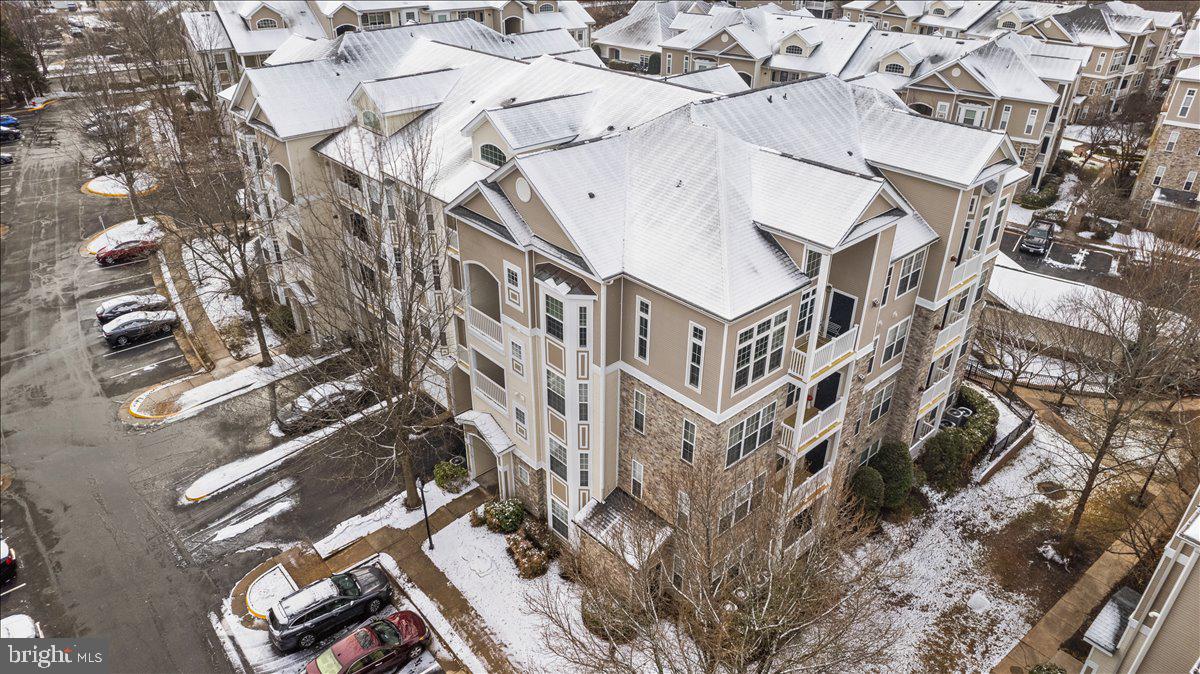 501 SUNSET VIEW TER SE #406, LEESBURG, Virginia 20175, 2 Bedrooms Bedrooms, ,2 BathroomsBathrooms,Residential,For sale,501 SUNSET VIEW TER SE #406,VALO2114704 MLS # VALO2114704