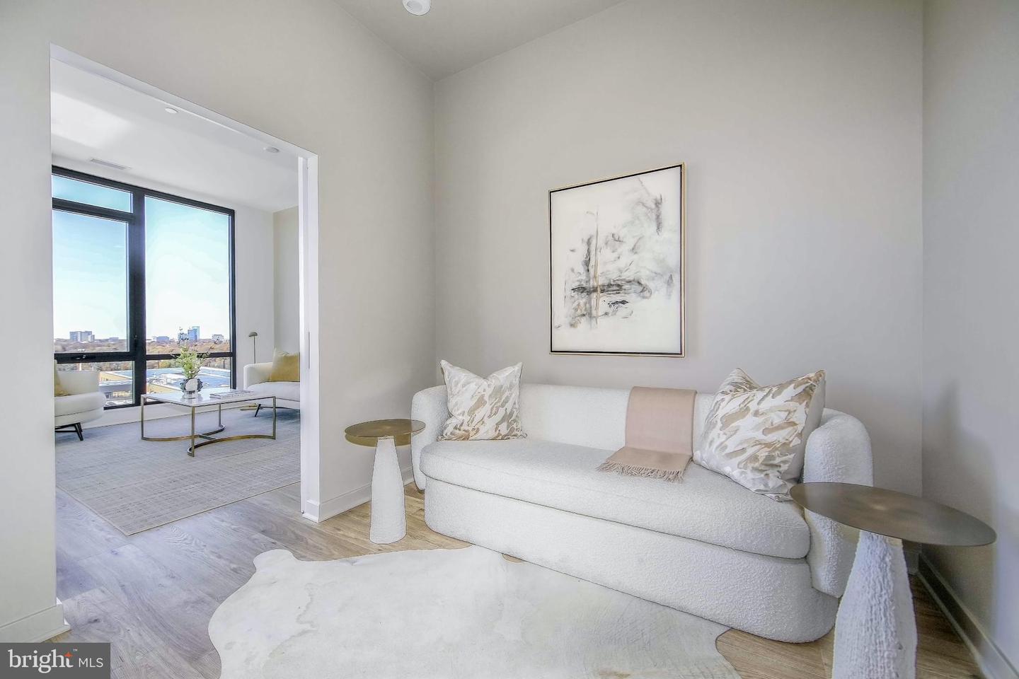 255 W. FALLS STATION BLVD #402, FALLS CHURCH, Virginia 22046, 2 Bedrooms Bedrooms, 5 Rooms Rooms,2 BathroomsBathrooms,Residential,For sale,255 W. FALLS STATION BLVD #402,VAFA2003536 MLS # VAFA2003536