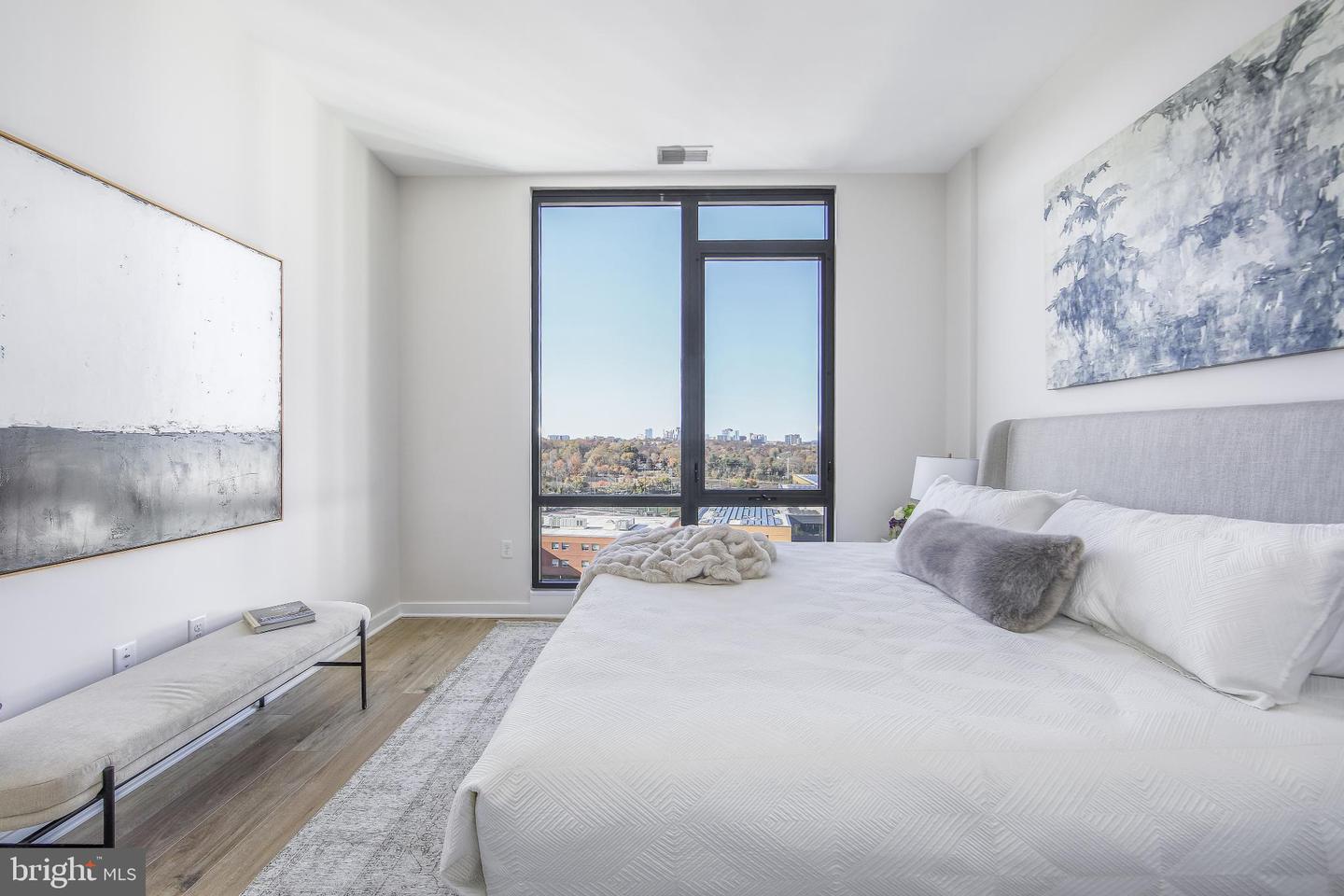 255 W. FALLS STATION BLVD #402, FALLS CHURCH, Virginia 22046, 2 Bedrooms Bedrooms, 5 Rooms Rooms,2 BathroomsBathrooms,Residential,For sale,255 W. FALLS STATION BLVD #402,VAFA2003536 MLS # VAFA2003536