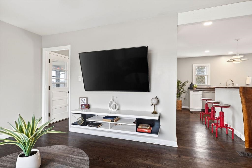 725 AINTREE PL, STAUNTON, Virginia 24401, 3 Bedrooms Bedrooms, ,2 BathroomsBathrooms,Residential,725 AINTREE PL,673584 MLS # 673584