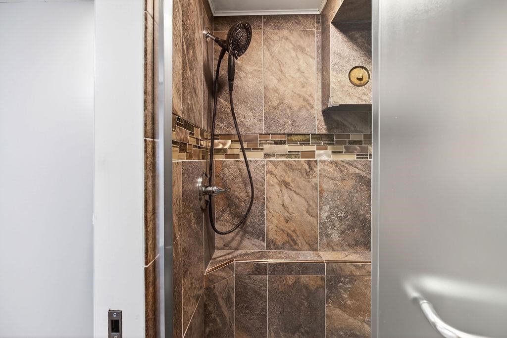 725 AINTREE PL, STAUNTON, Virginia 24401, 3 Bedrooms Bedrooms, ,2 BathroomsBathrooms,Residential,725 AINTREE PL,673584 MLS # 673584