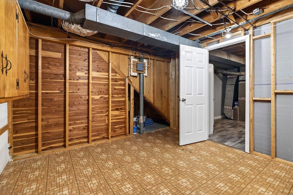 725 AINTREE PL, STAUNTON, Virginia 24401, 3 Bedrooms Bedrooms, ,2 BathroomsBathrooms,Residential,725 AINTREE PL,673584 MLS # 673584