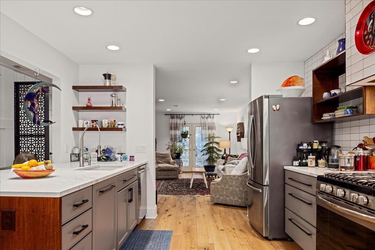 182 EMERALD DR, HARRISONBURG, Virginia 22801, 2 Bedrooms Bedrooms, ,1 BathroomBathrooms,Residential,Emerald City Treasure,182 EMERALD DR,673586 MLS # 673586