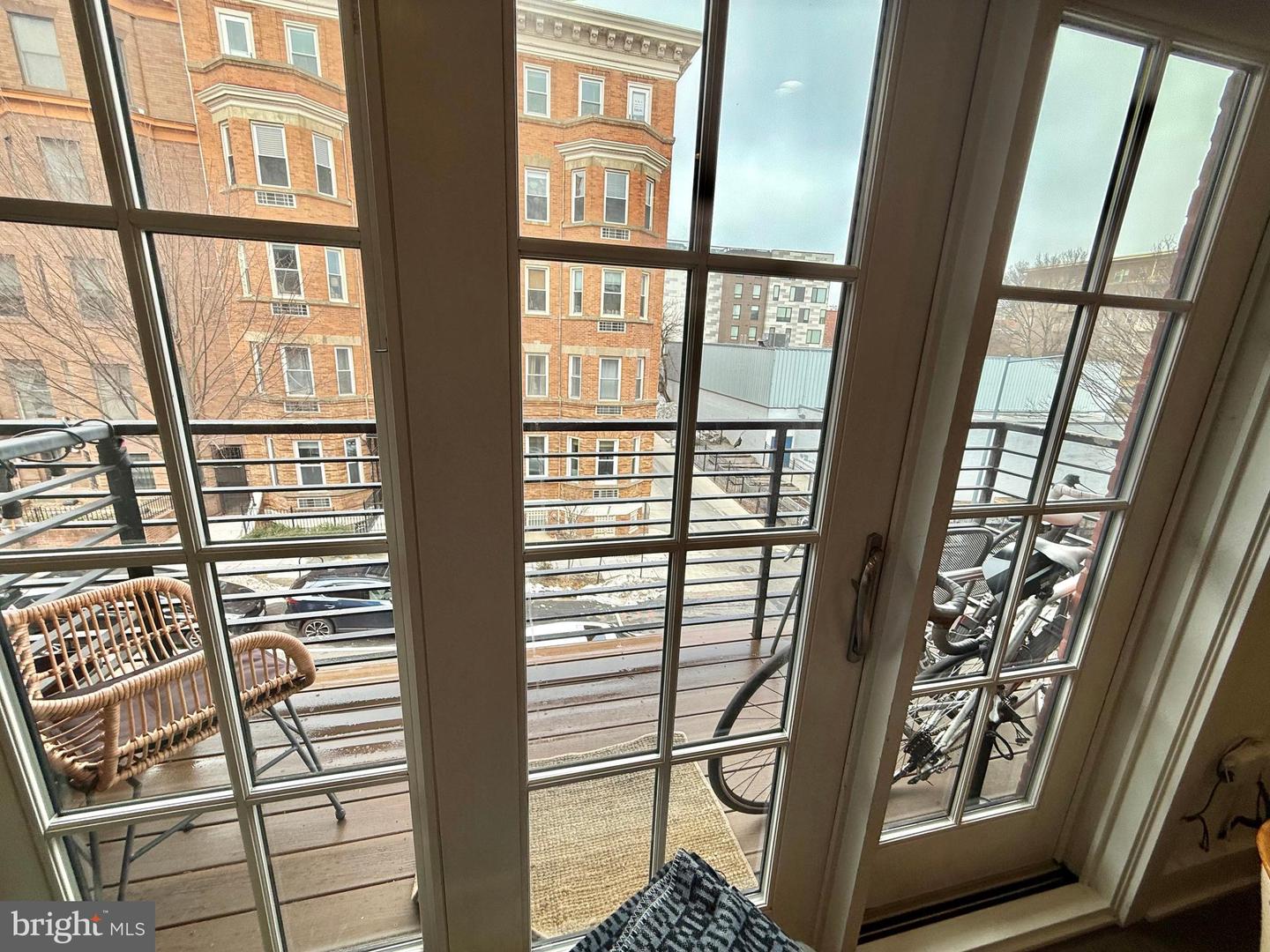 1412 CHAPIN ST NW #302, WASHINGTON, District Of Columbia 20009, 2 Bedrooms Bedrooms, 3 Rooms Rooms,2 BathroomsBathrooms,Residential,For sale,1412 CHAPIN ST NW #302,DCDC2244154 MLS # DCDC2244154