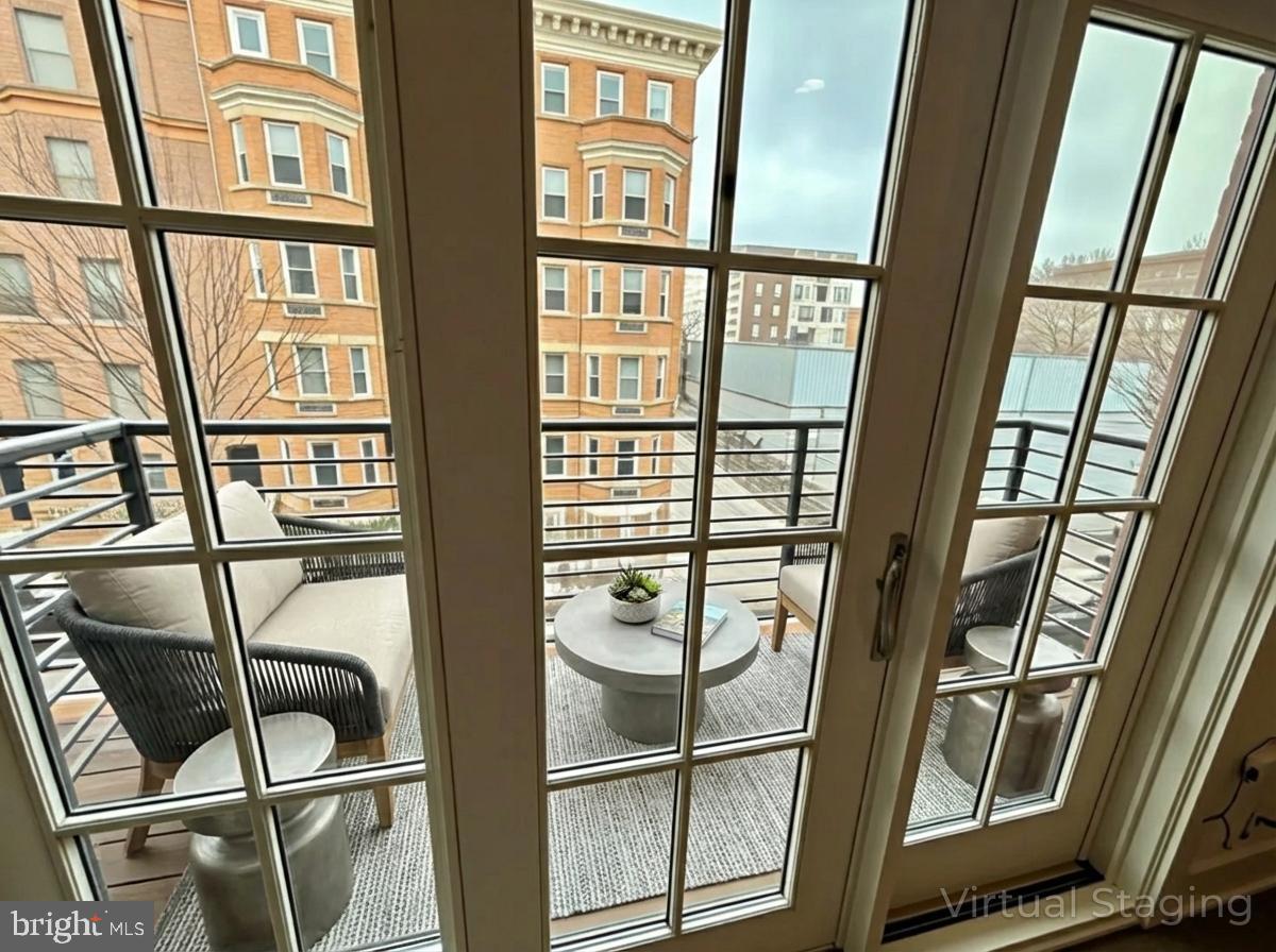 1412 CHAPIN ST NW #302, WASHINGTON, District Of Columbia 20009, 2 Bedrooms Bedrooms, 3 Rooms Rooms,2 BathroomsBathrooms,Residential,For sale,1412 CHAPIN ST NW #302,DCDC2244154 MLS # DCDC2244154