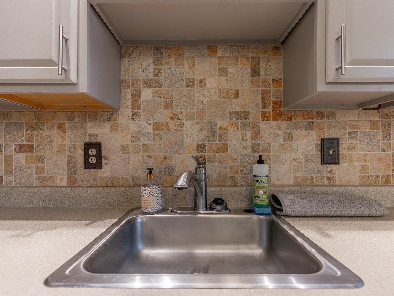 147 CUB LN, MCGAHEYSVILLE, Virginia 22840, 2 Bedrooms Bedrooms, ,1 BathroomBathrooms,Residential,147 CUB LN,673589 MLS # 673589