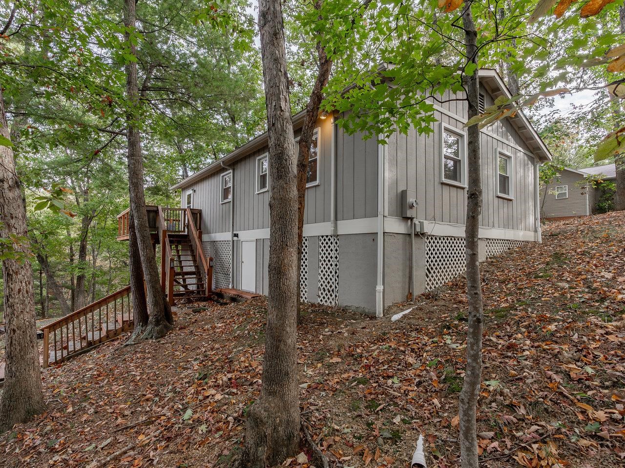 147 CUB LN, MCGAHEYSVILLE, Virginia 22840, 2 Bedrooms Bedrooms, ,1 BathroomBathrooms,Residential,147 CUB LN,673589 MLS # 673589