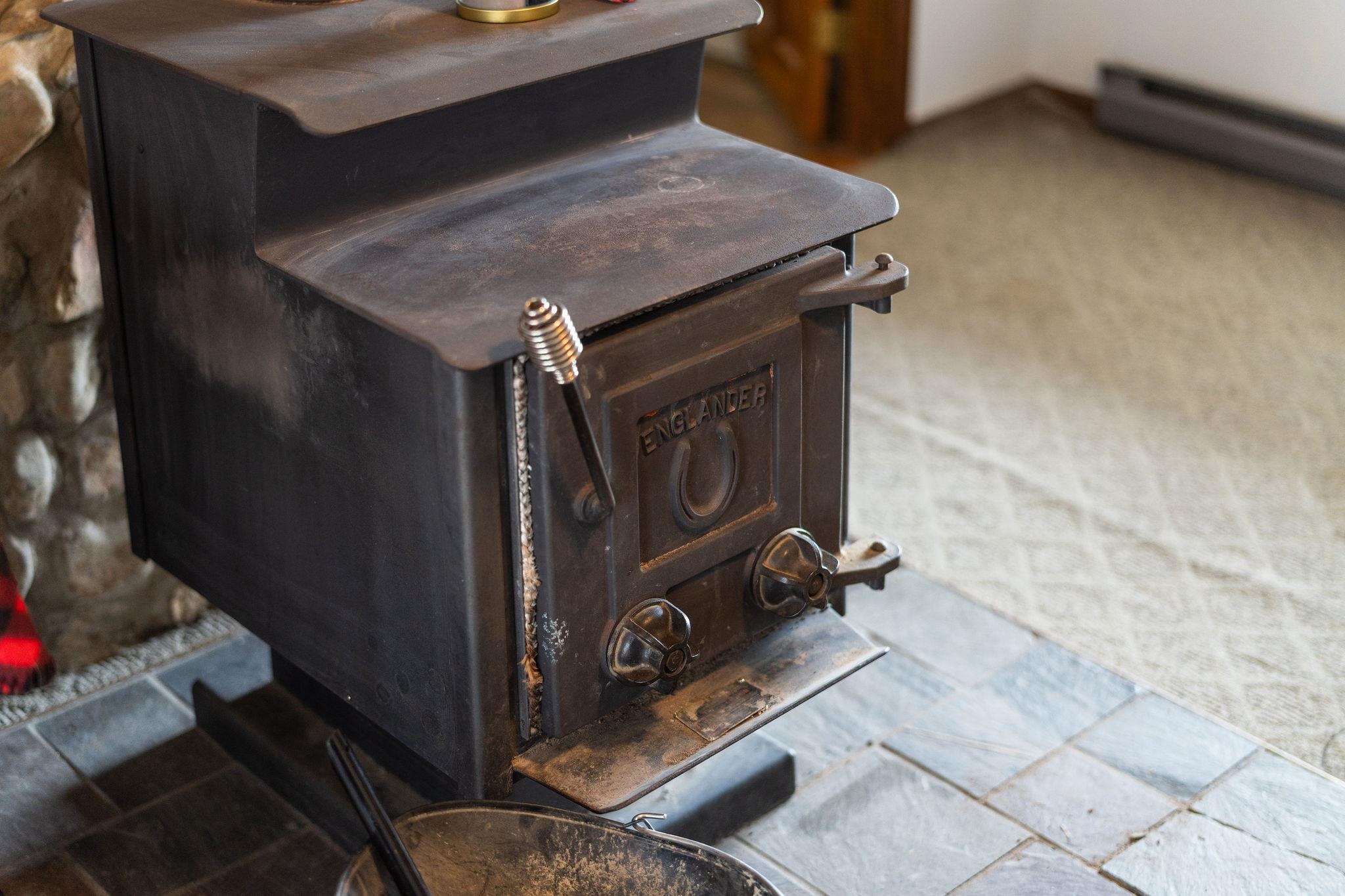 503 AUGUSTA AVE, GROTTOES, Virginia 24441, 3 Bedrooms Bedrooms, ,1 BathroomBathrooms,Residential,503 AUGUSTA AVE,673591 MLS # 673591