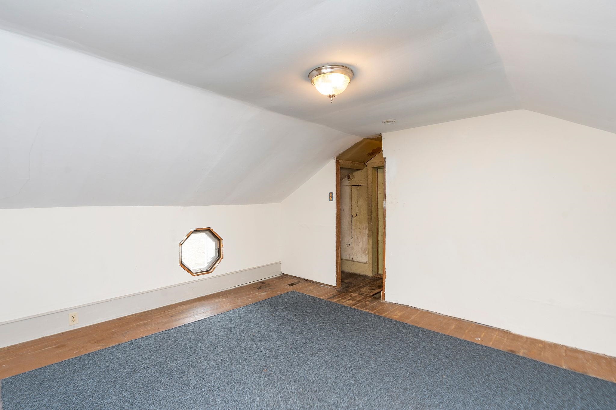 503 AUGUSTA AVE, GROTTOES, Virginia 24441, 3 Bedrooms Bedrooms, ,1 BathroomBathrooms,Residential,503 AUGUSTA AVE,673591 MLS # 673591