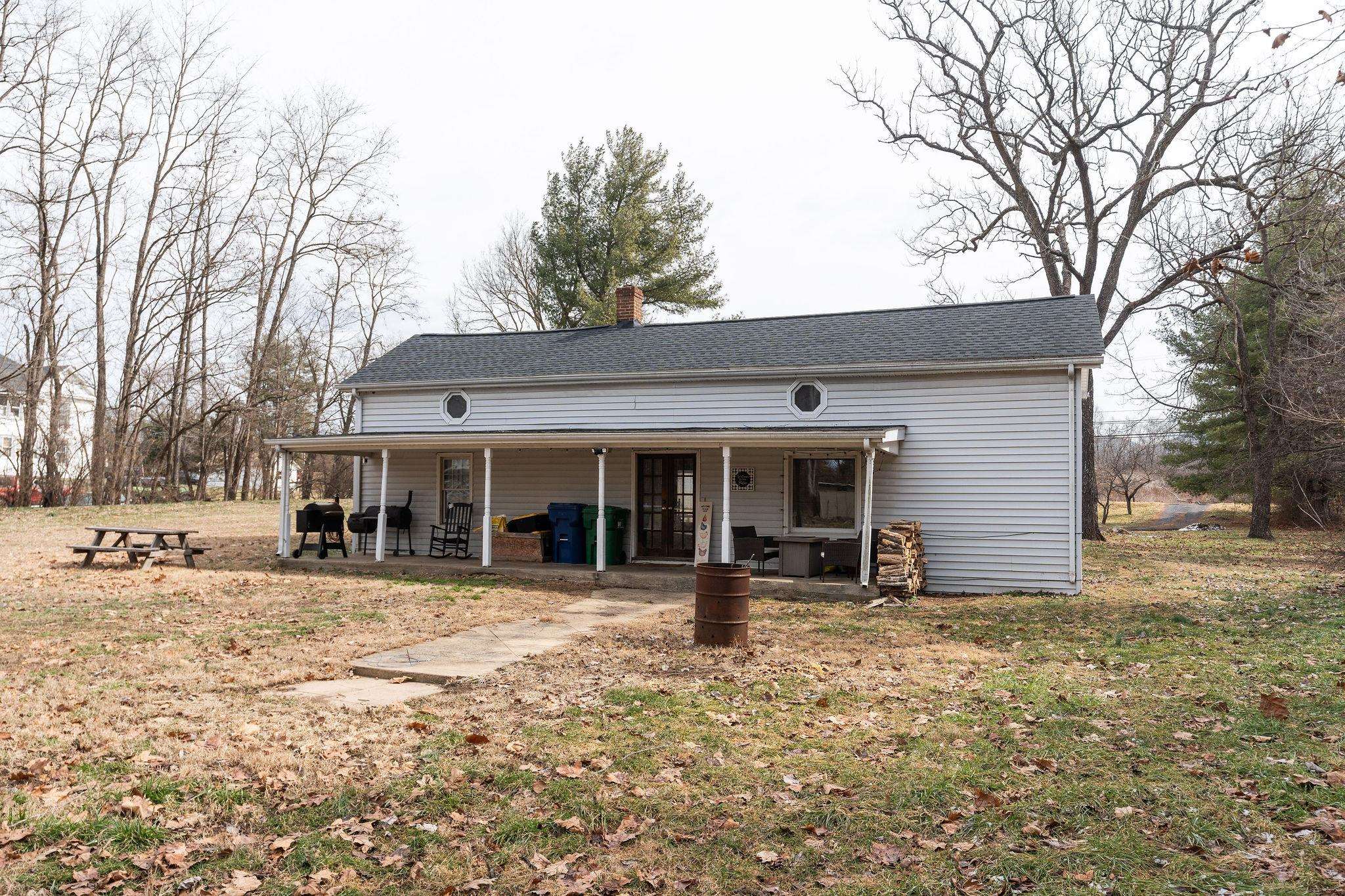 503 AUGUSTA AVE, GROTTOES, Virginia 24441, 3 Bedrooms Bedrooms, ,1 BathroomBathrooms,Residential,503 AUGUSTA AVE,673591 MLS # 673591